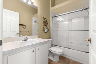 Wonderful 3 Bed / 2 Bath home on the Golf Course with side entry - photo 23