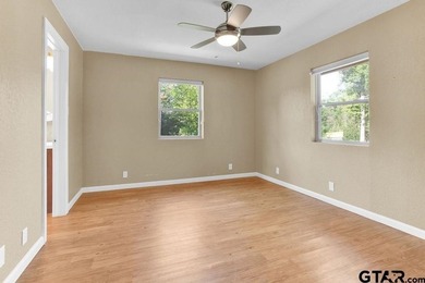 Welcome to this inviting 3-bedroom, 2 bath brick home featuring - photo 27