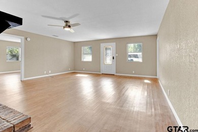 Welcome to this inviting 3-bedroom, 2 bath brick home featuring - photo 34