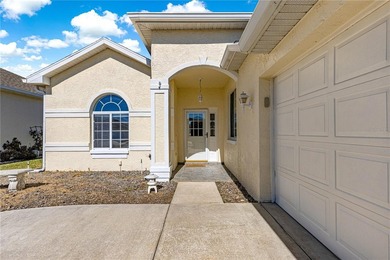 Wonderful 3 Bed / 2 Bath home on the Golf Course with side entry - photo 35