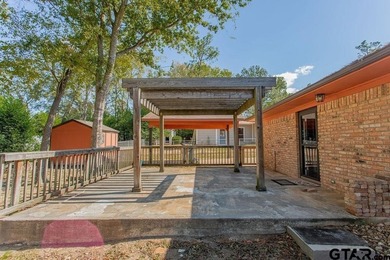 Welcome to this inviting 3-bedroom, 2 bath brick home featuring - photo 37