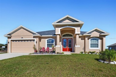 Lake Home For Sale in Dundee, Florida