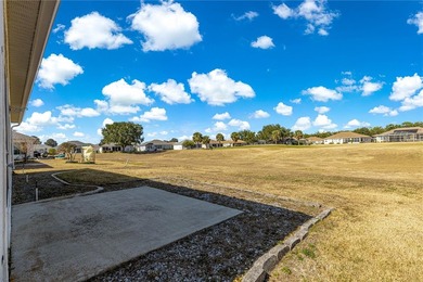 Wonderful 3 Bed / 2 Bath home on the Golf Course with side entry - photo 42