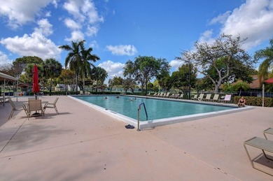 Welcome to one of the most desirable lakefront villas in Whisper - photo 50