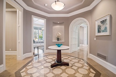 Perfectly positioned on a wooded cul-de-sac lot, this Holmes - photo 3