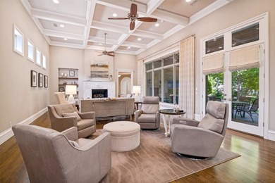 Perfectly positioned on a wooded cul-de-sac lot, this Holmes - photo 5