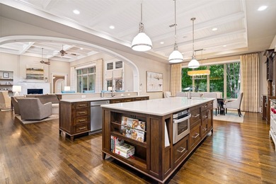 Perfectly positioned on a wooded cul-de-sac lot, this Holmes - photo 9