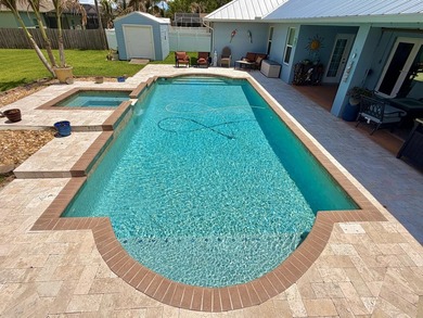Shows like a model. Absolutely immaculate custom home with large - photo 4