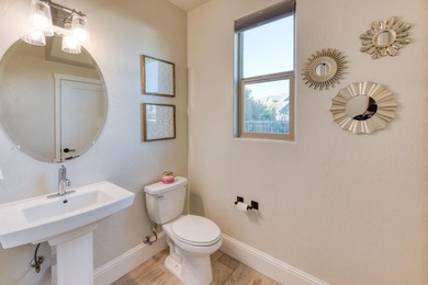 Ultimate Luxury Multigenerational Living at Copper River! - photo 15