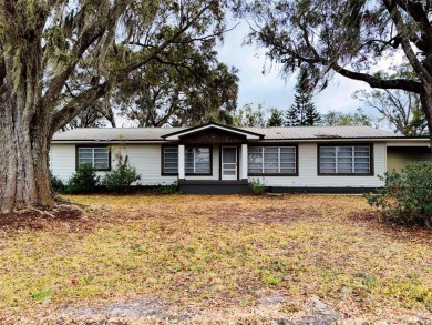 Lake Home Sale Pending in Frostproof, Florida