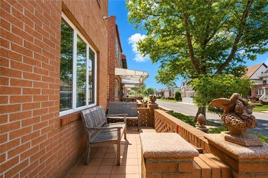 Welcome to this well-maintained two-family brick semi-detached - photo 8
