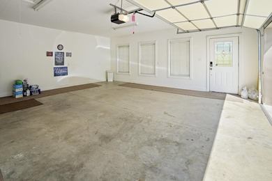 Lake Views, Waterfront Living & Room to Spread Out! Wake up to - photo 40