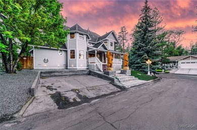 Experience luxury mountain living in this stunning, fully - photo 5