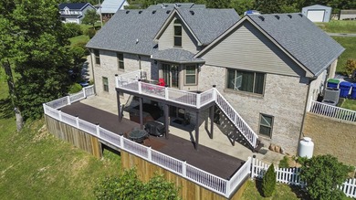 Lake Views, Waterfront Living & Room to Spread Out! Wake up to - photo 50