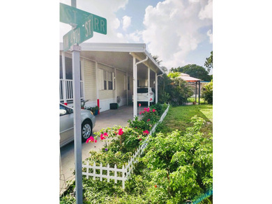 BEAUTIFUL 3 BEDROOM, 3 BATHROOM HOME IN A 55+ COMMUNITY! Welcome - photo 3