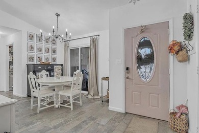 Stunning Remodeled Pool Home on Half an Acre - No HOA! Welcome - photo 7
