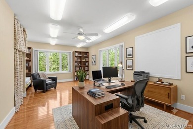 Imagine this: a luxury estate on three Lake Gaston waterfront - photo 20