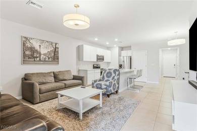 Located in desirable North Naples, this beautiful Meadowood - photo 5