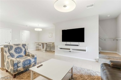 Located in desirable North Naples, this beautiful Meadowood - photo 6