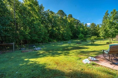 This is a hard to find authentic custom log home 6 minutes to - photo 39