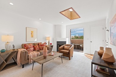 Whether you're seeking a full-time residence, lock-and-leave - photo 4
