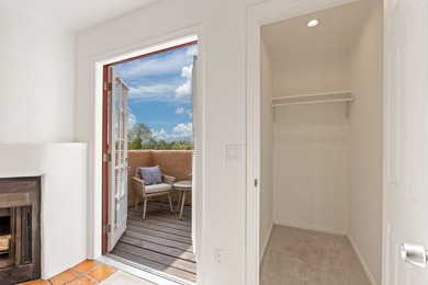 Whether you're seeking a full-time residence, lock-and-leave - photo 5