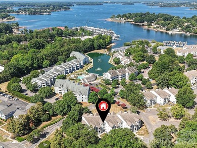 Welcome to effortless Lake Norman living in this beautifully - photo 1