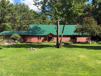 Tainter Lake Home For Sale in Menomonie Wisconsin