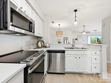 Welcome to effortless Lake Norman living in this beautifully - photo 9