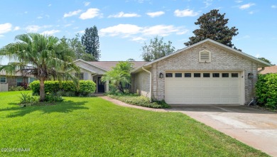 (private lake, pond, creek) Home For Sale in Ormond Beach Florida