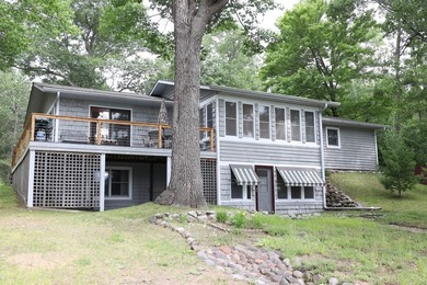 Dubois Lake Home For Sale in Webster Wisconsin