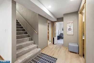 Welcome home to this beautifully maintained 4-bedroom, 2-bath - photo 21