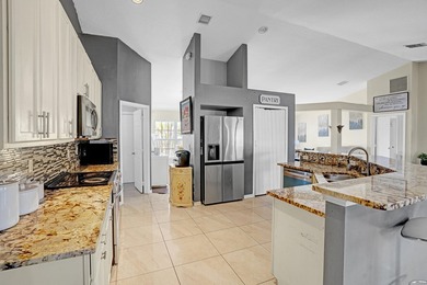 All the room you will ever need ! This immaculate CONCRETE BLOCK - photo 21