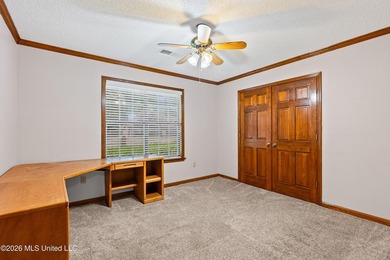 SINGLE LEVEL. LARGE PRIMARY SUITE. 3 BEDS + OFFICE. NEW GRANITE! - photo 22