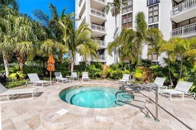 Enjoy sweeping views of Biscayne Bay, the Miami skyline, and - photo 31