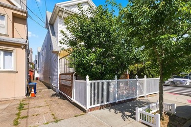 Excellent opportunity to own a corner 3-family property in a - photo 4