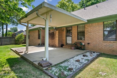 SINGLE LEVEL. LARGE PRIMARY SUITE. 3 BEDS + OFFICE. NEW GRANITE! - photo 36