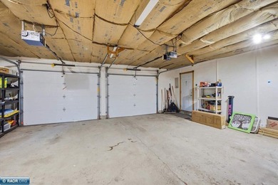 Welcome home to this beautifully maintained 4-bedroom, 2-bath - photo 36