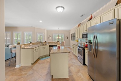 Welcome home to this lovely and spacious 5/bedroom, 3/bath - photo 8