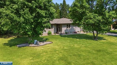 Welcome home to this beautifully maintained 4-bedroom, 2-bath - photo 44