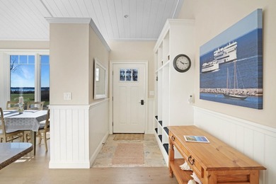 Downtown Vineyard Haven with Harbor Views. Positioned between - photo 5