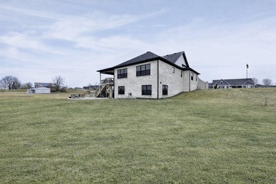 Showstopper custom built home 2021 in sought after Camp Dick