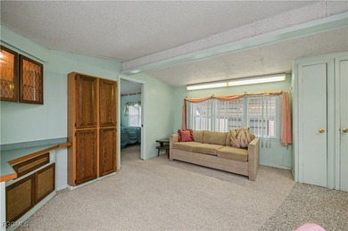 Reduced!!!!! Located in Fountain View RV Resort, a - photo 8