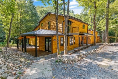 Lake Home For Sale in Sevierville, Tennessee