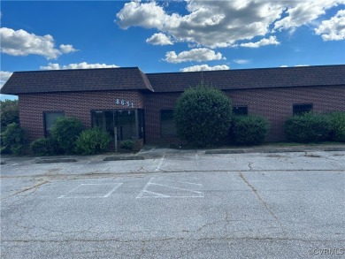 OWNER FINANCING !Commercial/industrial building with lots of - photo 4