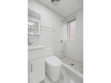Newly renovated 2026!! Two-Family Property with Community - photo 10