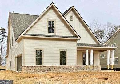 Lake Arrowhead Home For Sale in Waleska Georgia