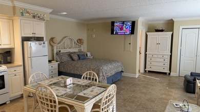 2BR, 2BA #207 Sun Beach Condominium sleeps TEN (10) and offers - photo 3