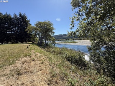 Experience one of the Rogue River's most extraordinary - photo 18