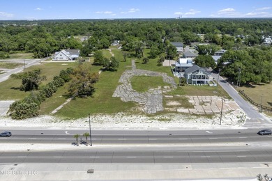 Great Beachfront property located in a high-density Zoning (T-6 - photo 19